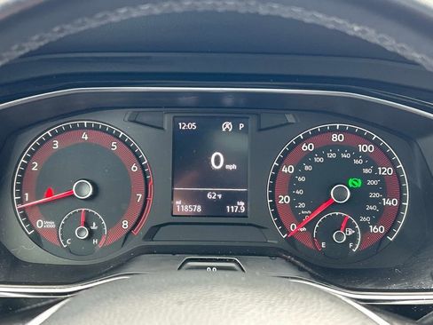 Used 2019 Volkswagen Jetta R-Line FWD image 29