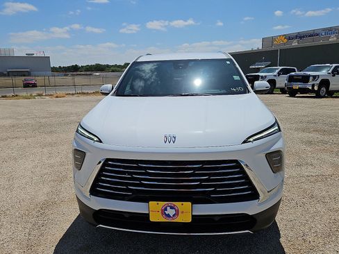 New 2026 Buick Enclave Preferred w/ Power Package FWD image 8