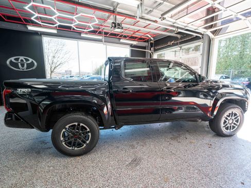 New 2026 Toyota Tacoma TRD Sport image 4