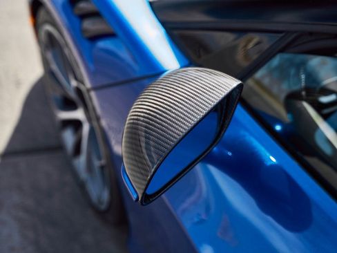 Used 2025 McLaren Artura Spider image 11