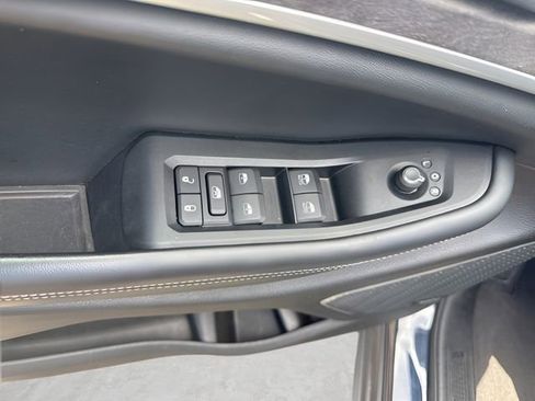 Used 2024 Jeep Grand Cherokee Limited 4xe AWD/4WD image 10