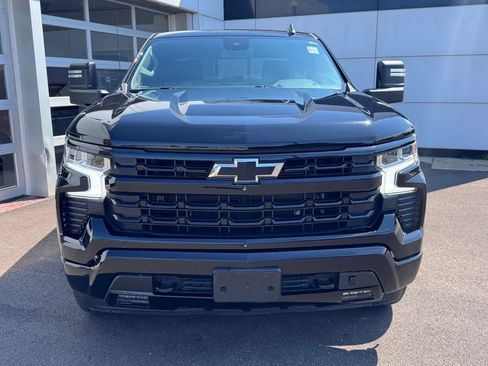 Used 2022 Chevrolet Silverado 1500 RST w/ Convenience Package II AWD/4WD image 10