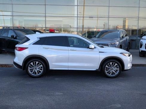 Certified 2025 INFINITI QX50 Luxe image 8