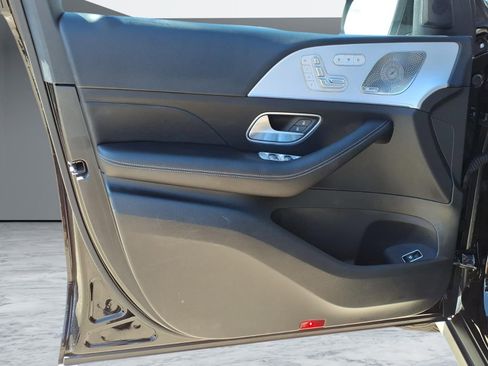 Used 2025 Mercedes-Benz GLE 350 4MATIC image 18