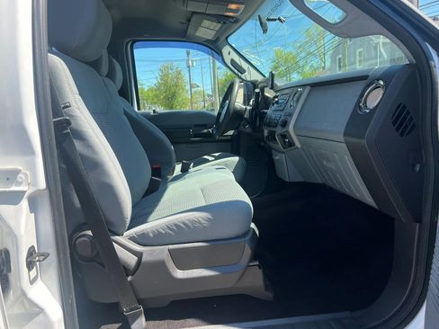 Used 2015 Ford F250 XLT AWD/4WD image 24