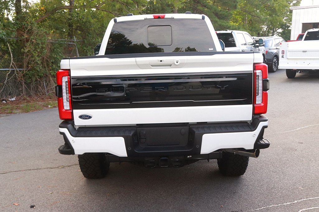 Used 2025 Ford F250 Platinum w/ Tremor Off-Road Package AWD/4WD image 4