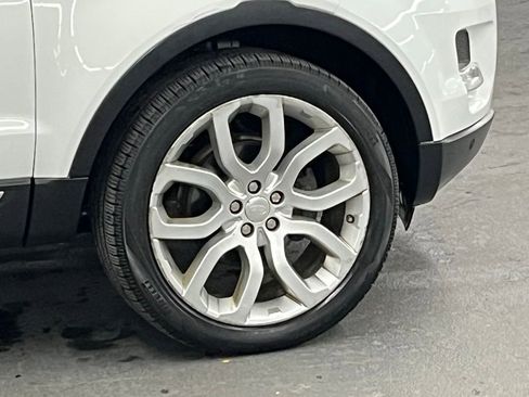 Used 2015 Land Rover Range Rover Evoque Pure Plus image 41