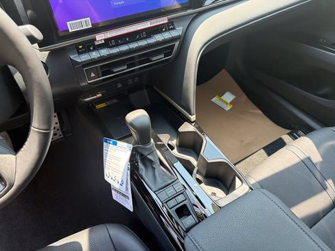 New 2026 Toyota Camry XSE AWD/4WD image 32
