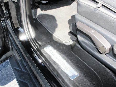 Used 2023 Chevrolet Tahoe Premier image 14