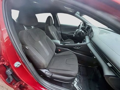 Certified 2026 Hyundai Elantra Sport FWD image 27