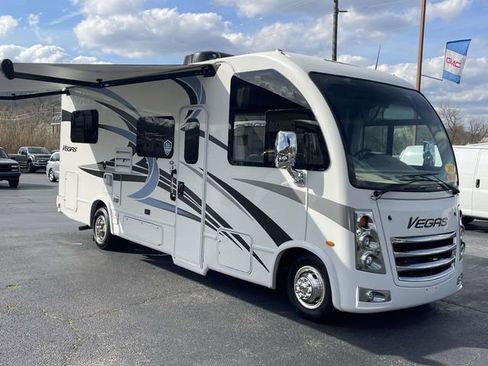 Used 2022 Ford E-350 and Econoline 350 Super Duty w/ A/C Prep Package image 6