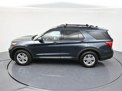 Certified 2022 Ford Explorer XLT w/ Class IV Trailer Tow Package image 49