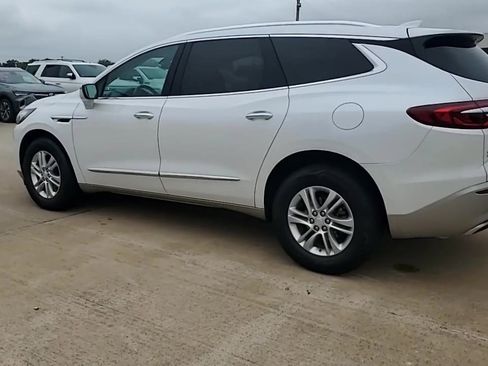 Used 2021 Buick Enclave Essence w/ Sound and Sites Package AWD/4WD image 6