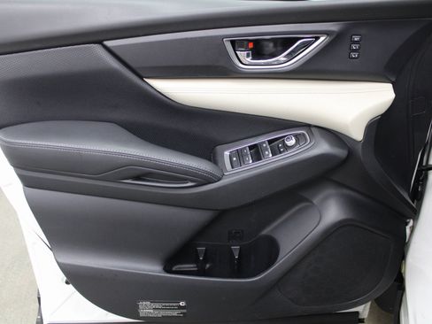 Used 2020 Subaru Ascent Limited AWD/4WD image 11