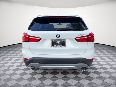 Used 2017 BMW X1 sDrive28i FWD image 11