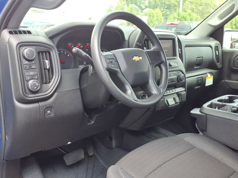 Certified 2026 Chevrolet Silverado 1500 Custom w/ Turbomax Blackout Package AWD/4WD image 9