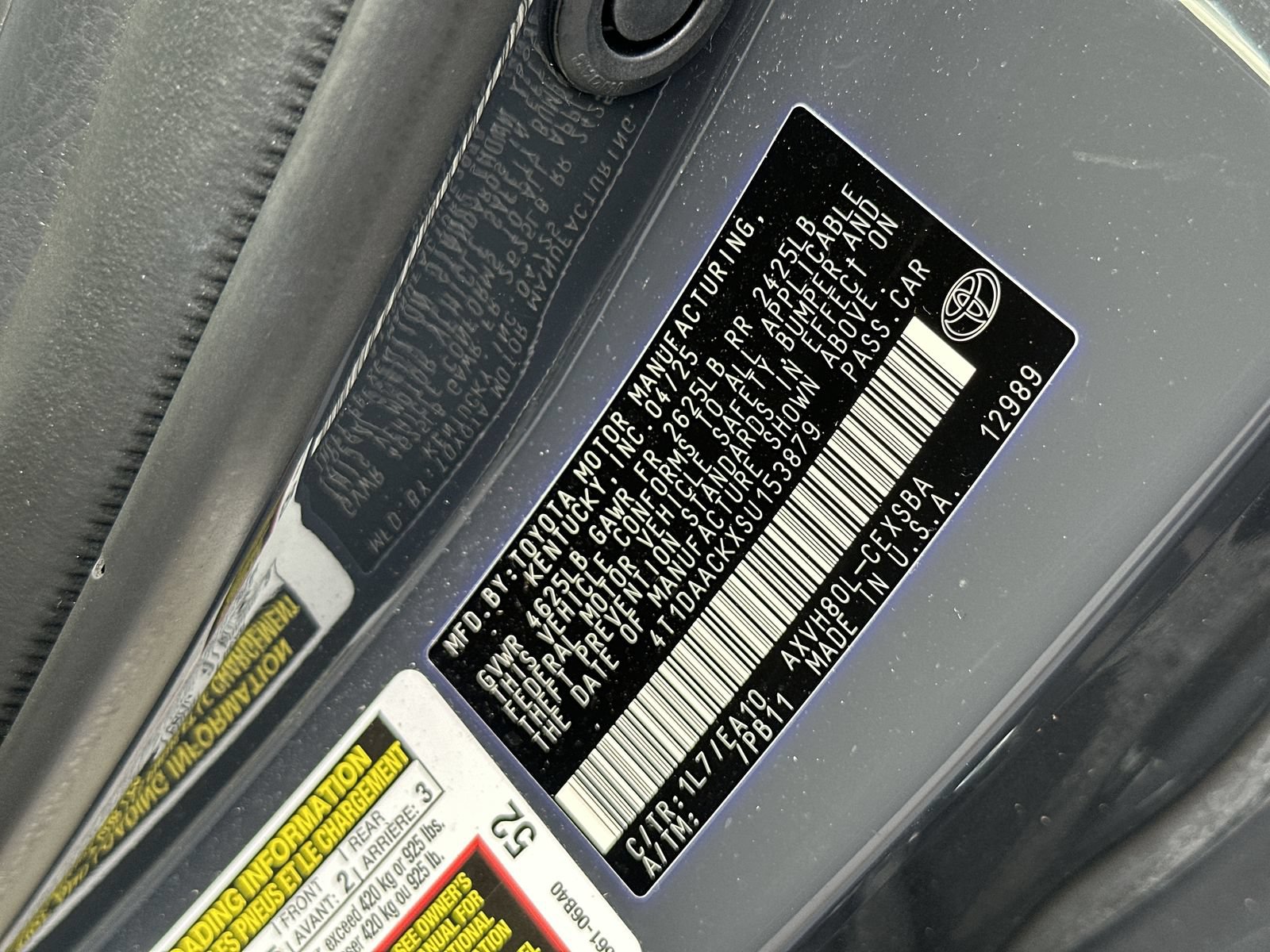 Used 2025 Toyota Camry SE FWD image 35