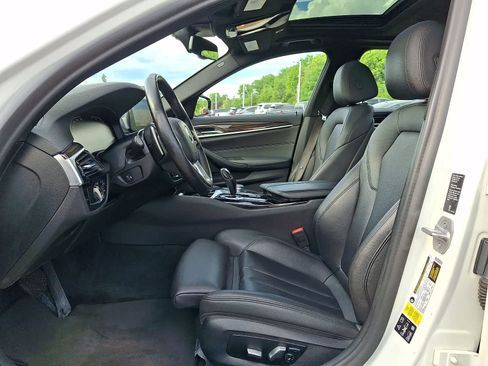 Used 2020 BMW 530i xDrive w/ Convenience Package AWD/4WD image 15