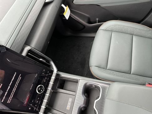 New 2026 GMC Acadia AT4 w/ Super Cruise Package AWD/4WD image 25