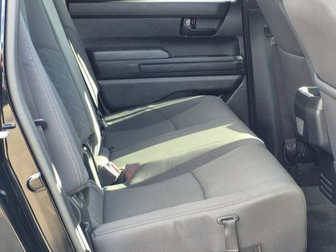 Used 2025 Toyota Tacoma SR image 18