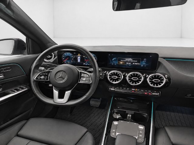 Used 2021 Mercedes-Benz GLA 250 4MATIC image 28