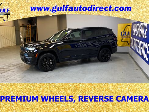 Used 2025 Jeep Grand Cherokee L Limited w/ Black Appearance Package image 5