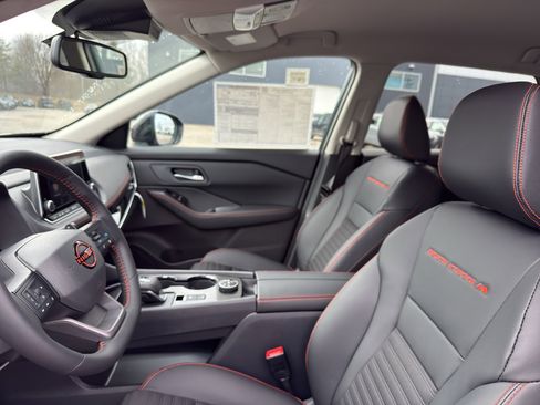 New 2026 Nissan Rogue SV image 26