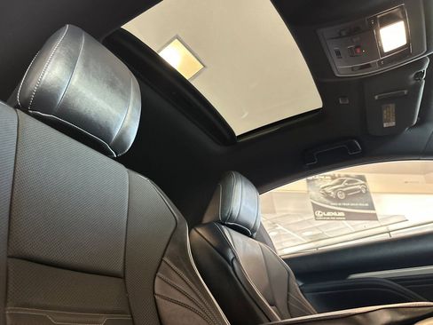 Used 2019 Lexus RC 300 F Sport w/ Accessory Package RWD image 13