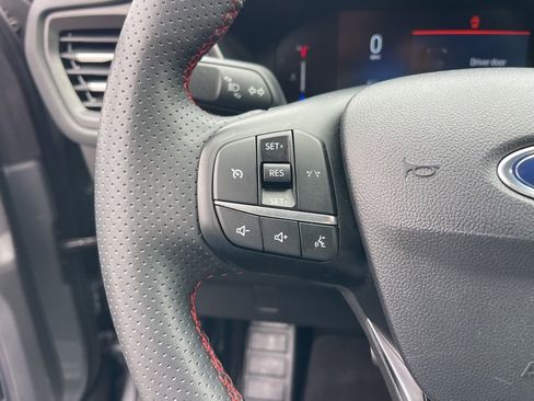 Used 2024 Ford Escape ST-Line w/ Cold Weather Package image 16