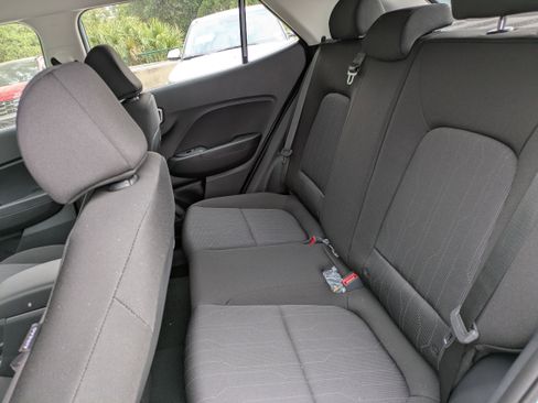New 2026 Hyundai Venue SE FWD image 12