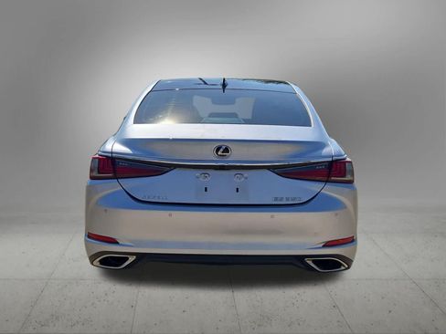 Used 2024 Lexus ES 350 w/ Technology Package FWD image 5