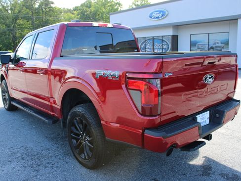 Used 2025 Ford F150 XLT w/ Equipment Group 303A High AWD/4WD image 8