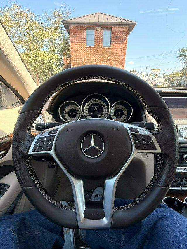 Used 2016 Mercedes-Benz E 400 Cabriolet image 8