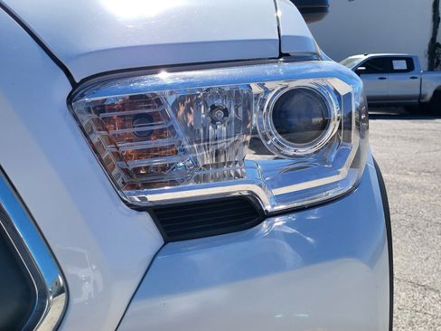 Used 2023 Toyota Tacoma SR5 w/ SX Package image 11