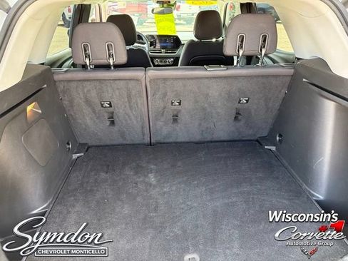 Used 2025 Chevrolet TrailBlazer LT w/ Convenience Package AWD/4WD image 17