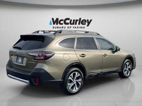 Used 2020 Subaru Outback Limited image 5