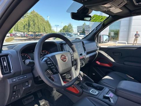 Used 2026 Nissan Frontier PRO-4X w/ Pro Premium Package AWD/4WD image 16