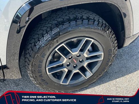 New 2026 GMC Terrain AT4 w/ Convenience Package III AWD/4WD image 21