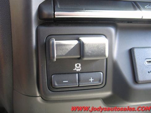 Used 2022 Chevrolet Silverado 2500 W/T w/ WT Fleet Convenience Package AWD/4WD image 17