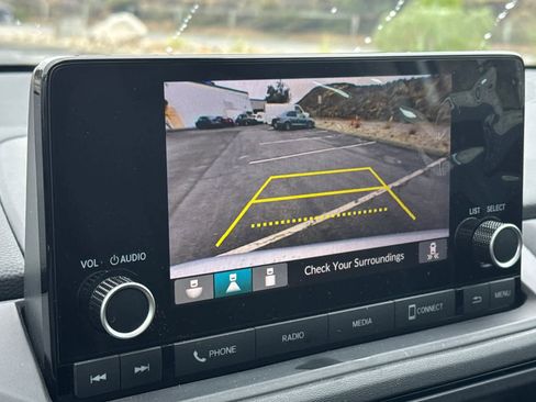 Used 2024 Honda Accord EX image 19