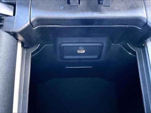 Certified 2026 Mercedes-Benz GLC 300 4MATIC image 19