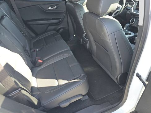 Used 2024 Chevrolet Blazer LT AWD/4WD image 5