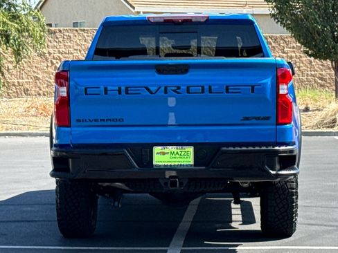 Used 2025 Chevrolet Silverado 1500 ZR2 w/ Technology Package AWD/4WD image 12