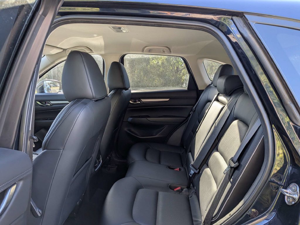 Used 2024 MAZDA CX-5 AWD 2.5 S w/ Select Package image 11