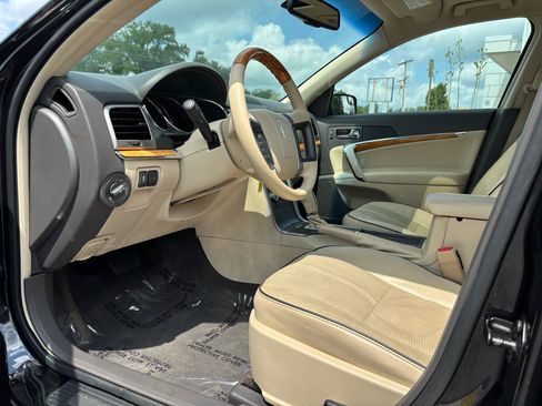 Used 2011 Lincoln MKZ AWD image 16