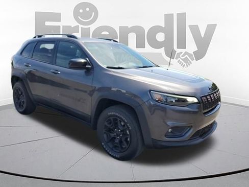 Used 2022 Jeep Cherokee Latitude w/ Sun & Sound Group AWD/4WD image 7