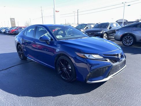 Used 2024 Toyota Camry XSE image 20