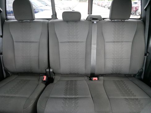 Used 2019 Ford F150 XLT w/ Equipment Group 302A Luxury AWD/4WD image 13