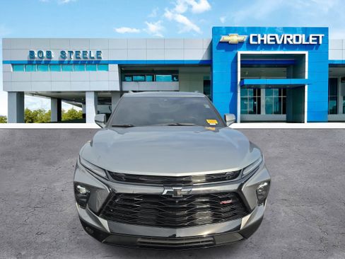 Used 2024 Chevrolet Blazer RS w/ Driver Confidence II Package FWD image 2