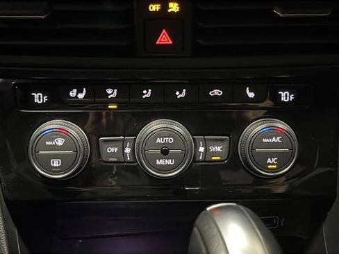 Used 2020 Volkswagen Jetta SEL FWD image 18